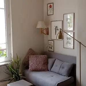 Authentic House Small, Bright And Calm France