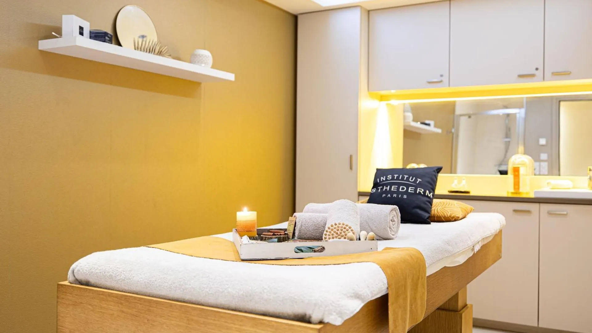 Renaissance Aix-en-Provence Hotel